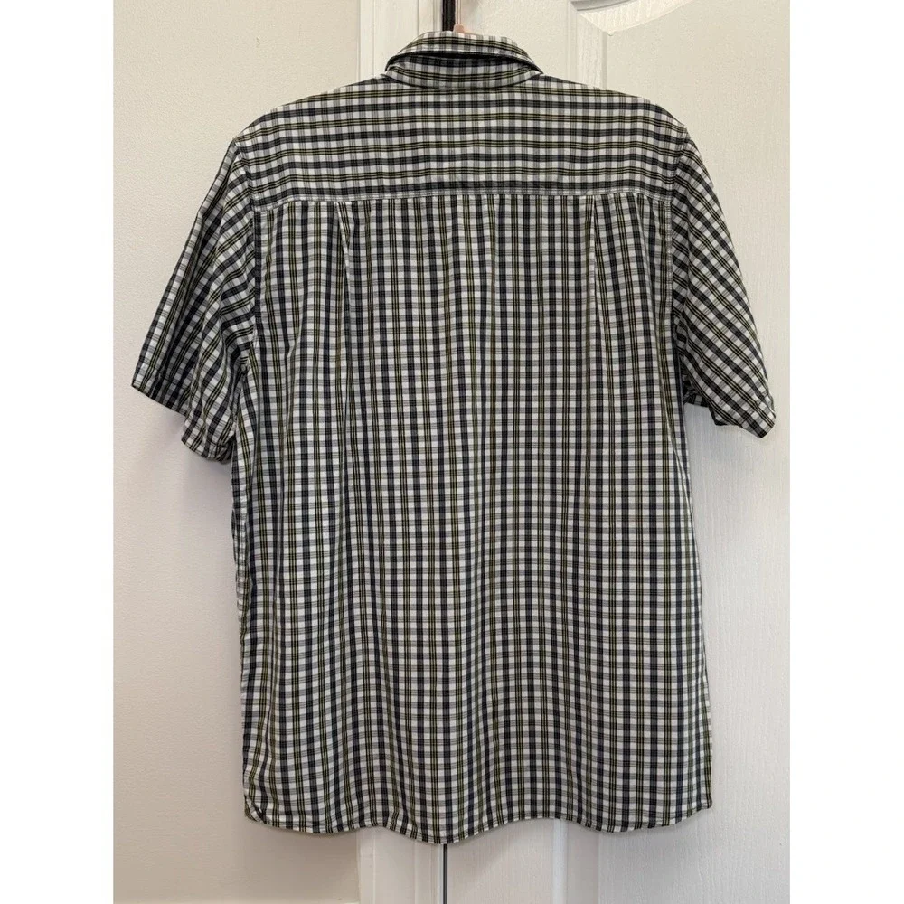 Men's North Face Plaid Button Up‎ Outdoor Short Sleeves Shirt Size Medium